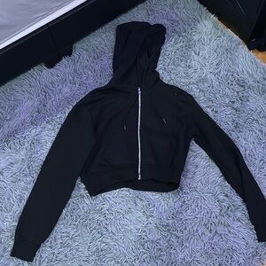 black short zip up hoodie